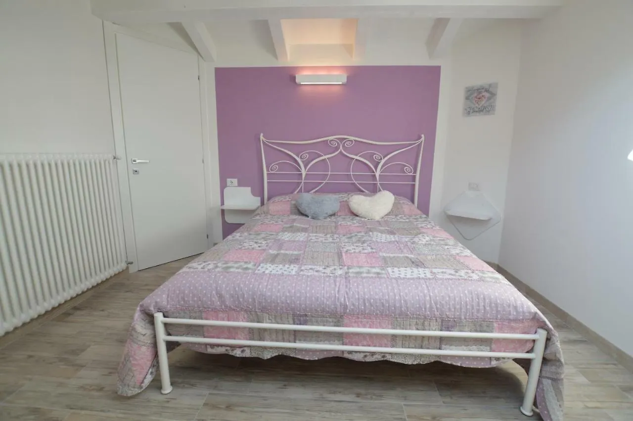 Appartamento Casa delle Corti Colico Italia
