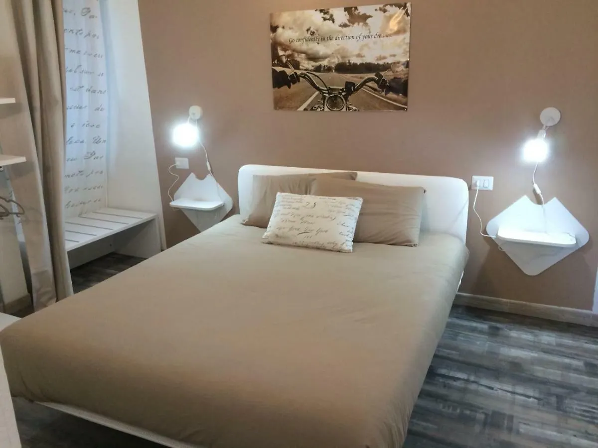 Casa Delle Corti Apartment Colico